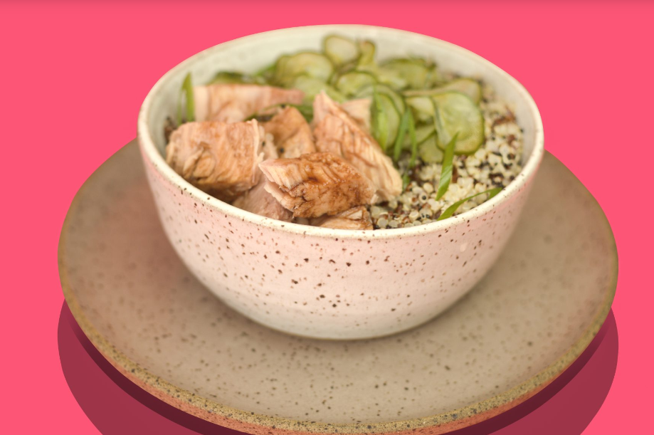 Salada Oriental de Quinoa com Atum