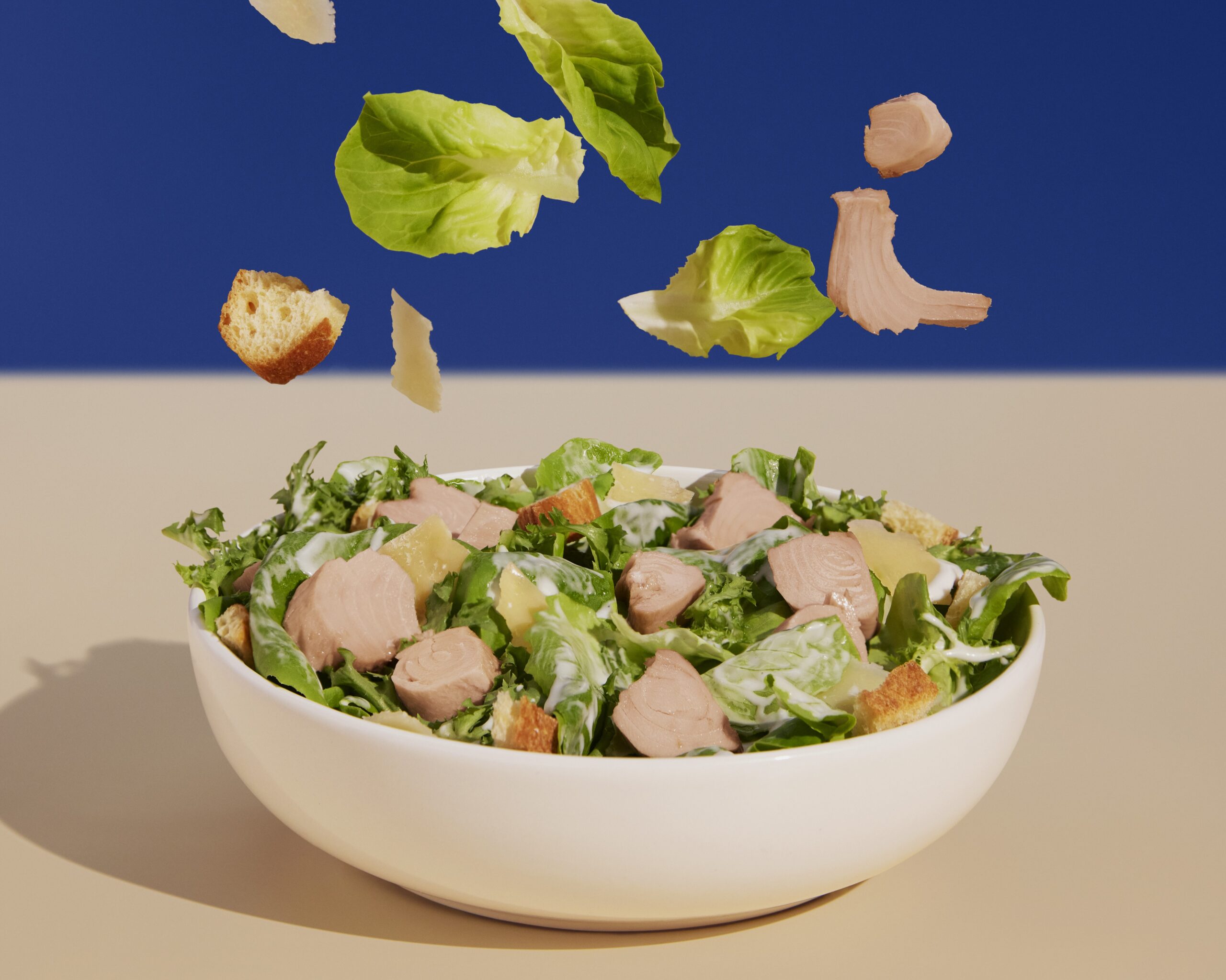 Salada Caesar de Atum