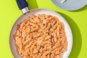 Penne com Atum Alla Cachaça