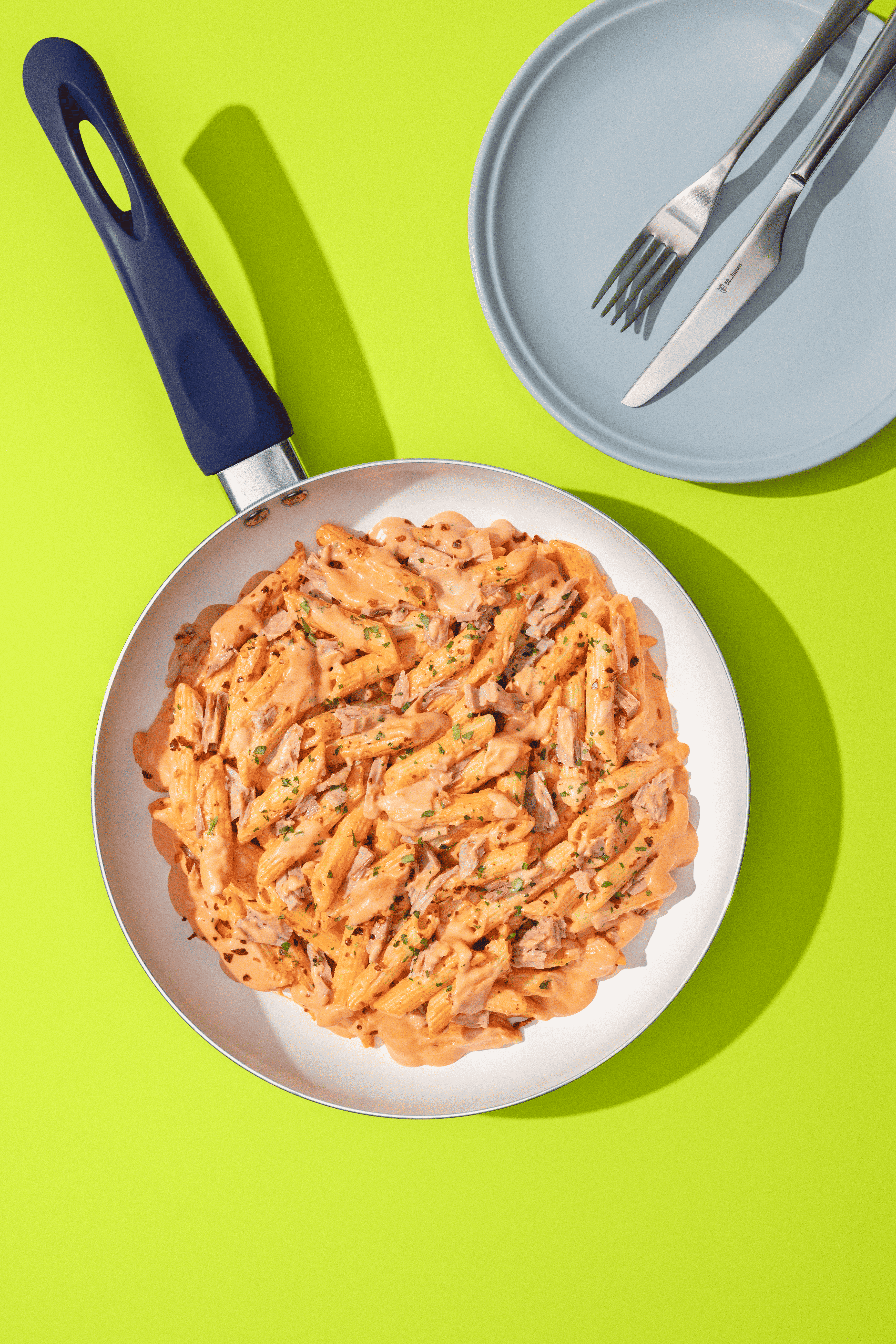 Penne com Atum Alla Cachaça